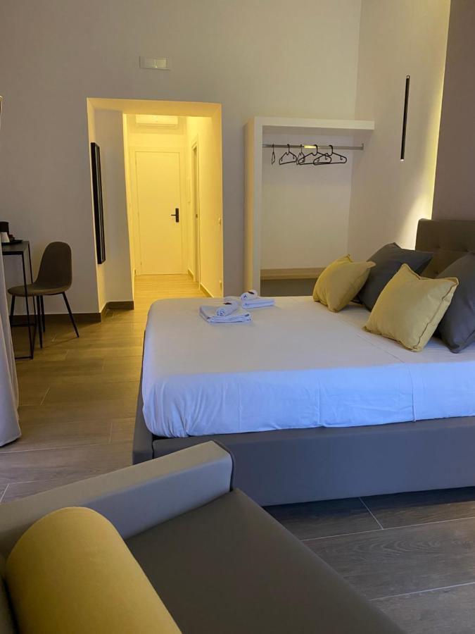 Bed and Breakfast Salotto Toledo Nápoles Exterior foto
